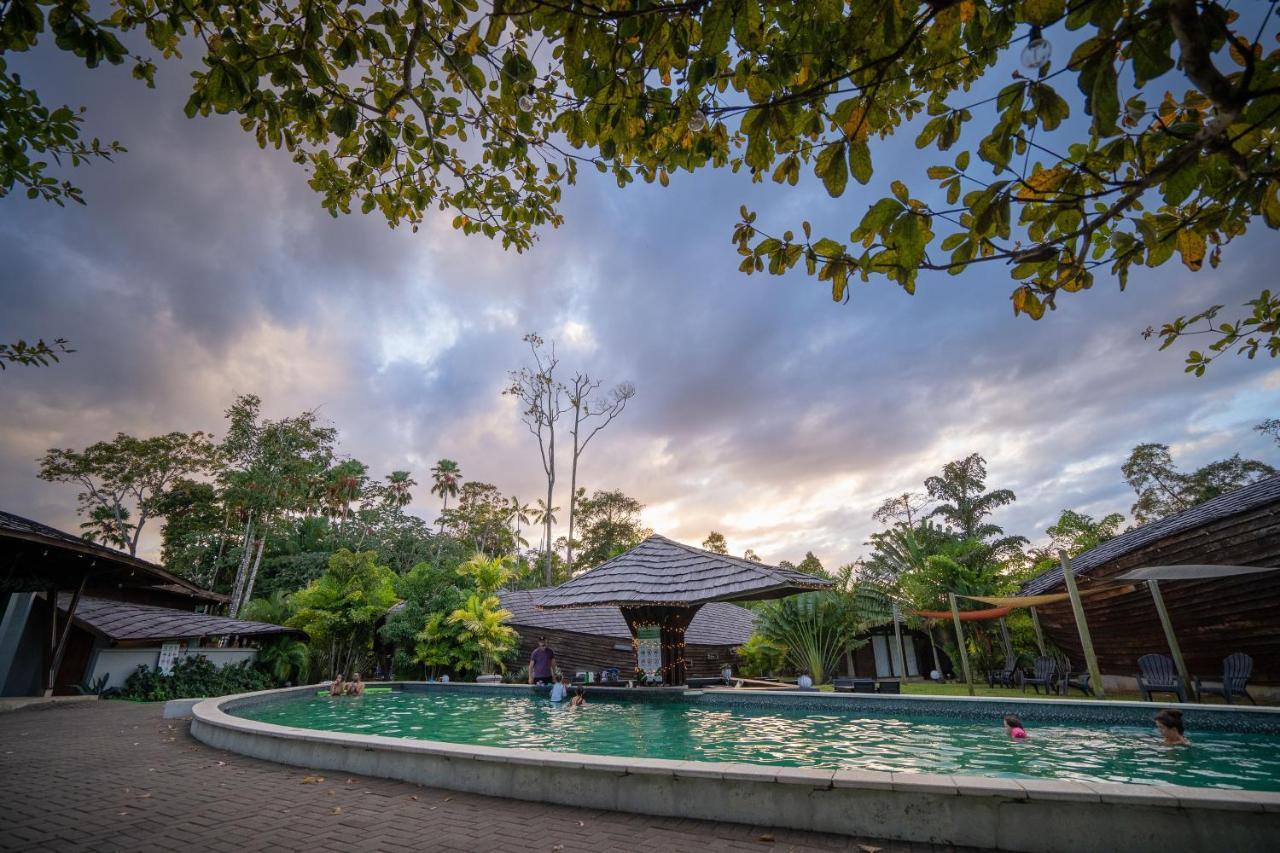 Houttuyn Wellness River Resort Paramaribo Exteriör bild