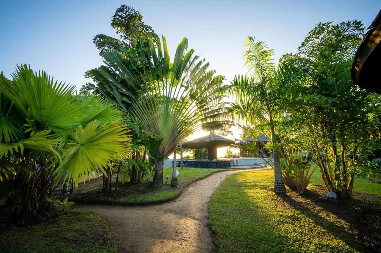 Houttuyn Wellness River Resort Paramaribo Exteriör bild