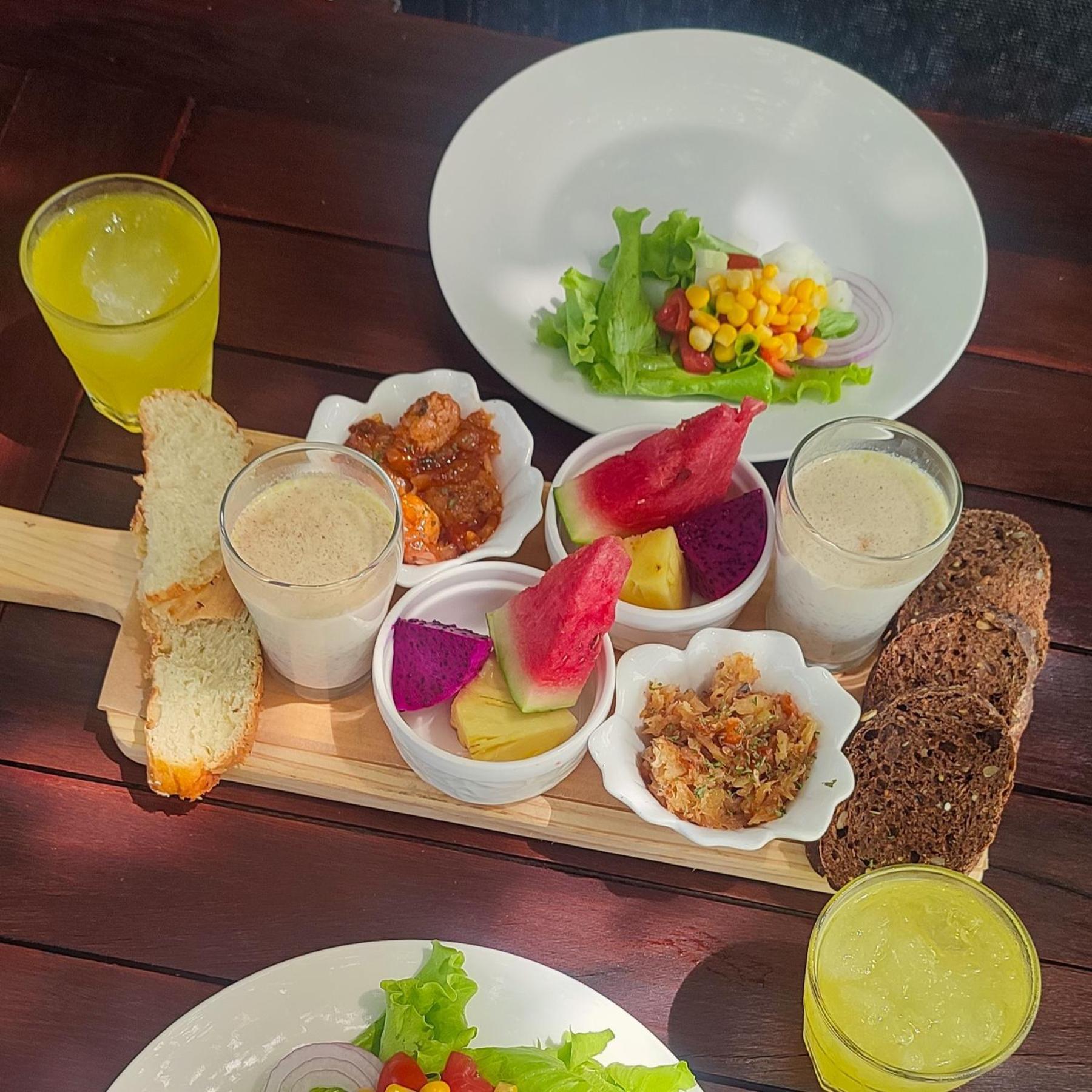 Houttuyn Wellness River Resort Paramaribo Exteriör bild