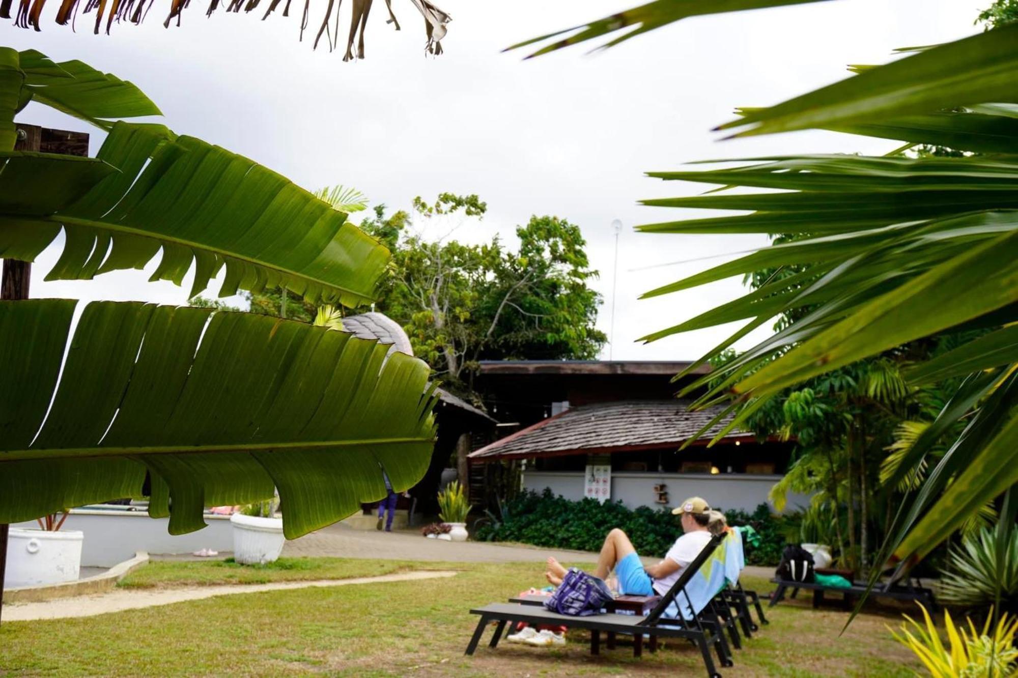 Houttuyn Wellness River Resort Paramaribo Exteriör bild