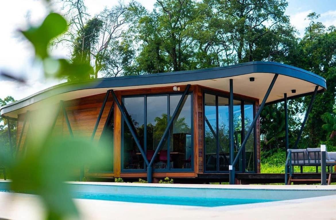 Houttuyn Wellness River Resort Paramaribo Exteriör bild