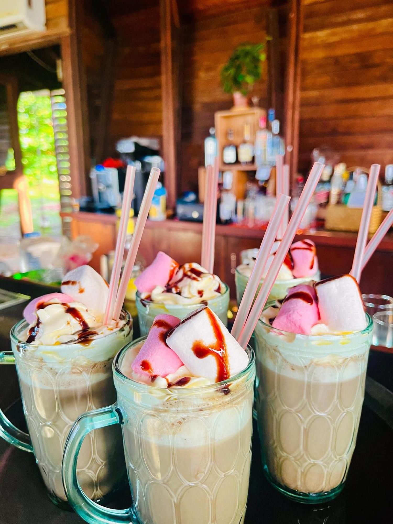 Houttuyn Wellness River Resort Paramaribo Exteriör bild